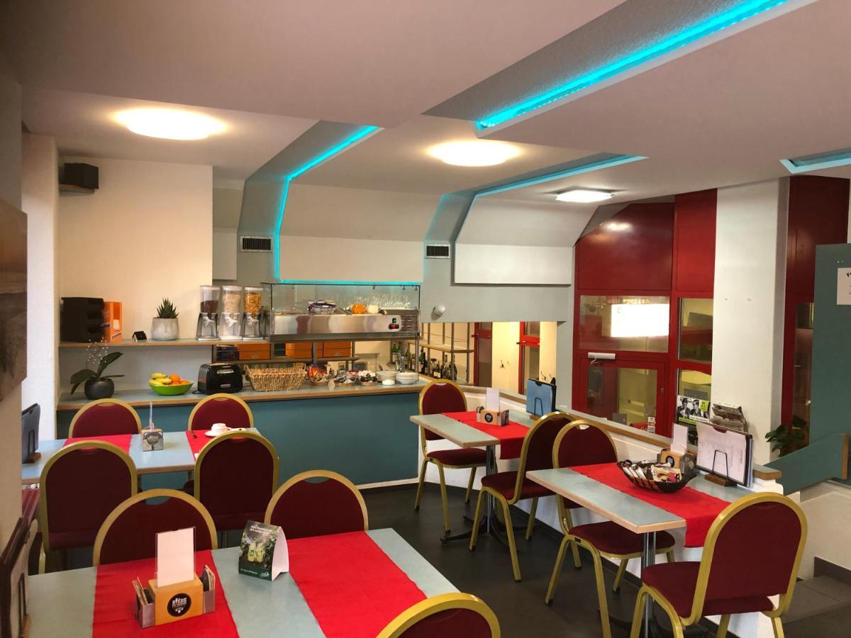 Hotel Restaurant Passage 그렌헨 외부 사진